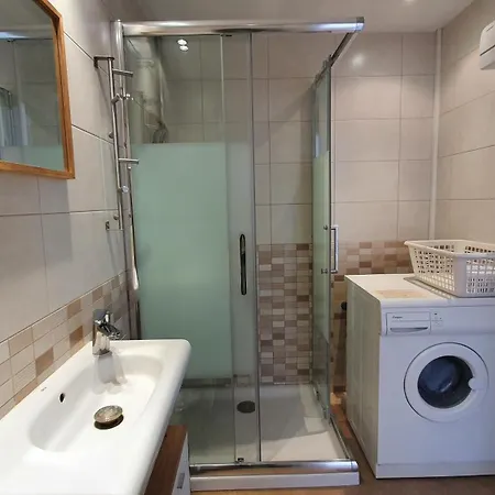 Apartment Rocamaura Iv-2-9 Inmoestartit *